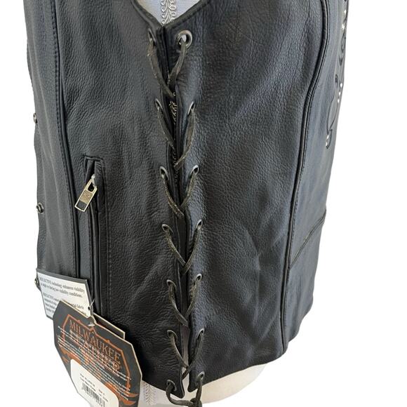 Milwaukee Leather Women's Vest Stud and Wings Size S Black Purple Moto NWT Biker - Picture 6 of 14